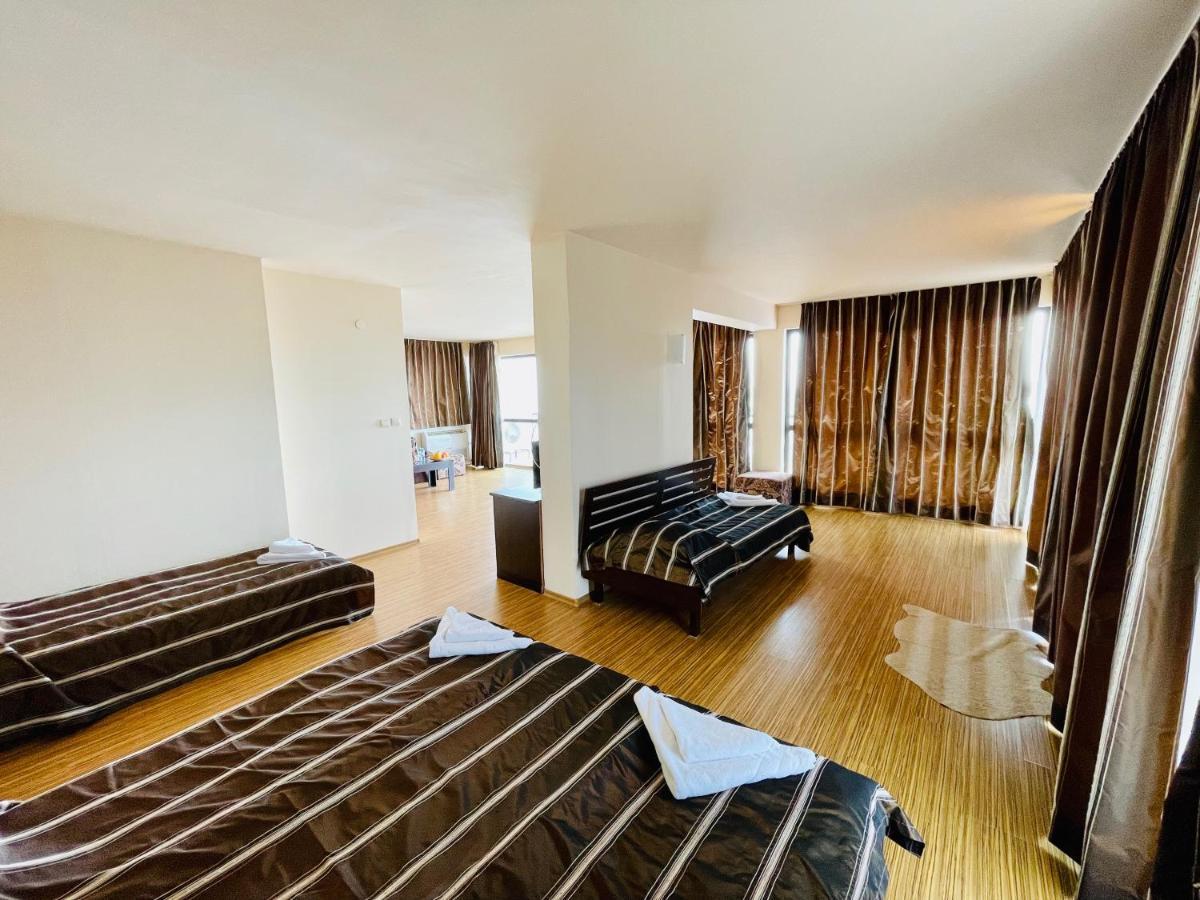 At The American'S Hotel Pomorie Extérieur photo