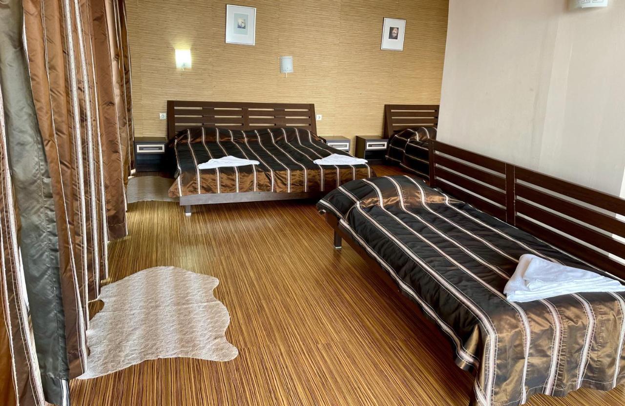 At The American'S Hotel Pomorie Extérieur photo