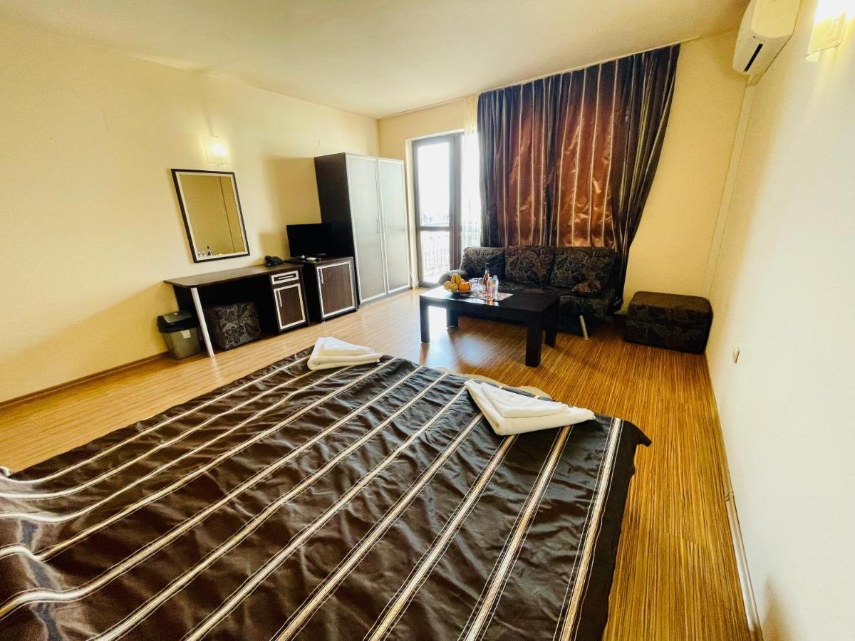At The American'S Hotel Pomorie Extérieur photo