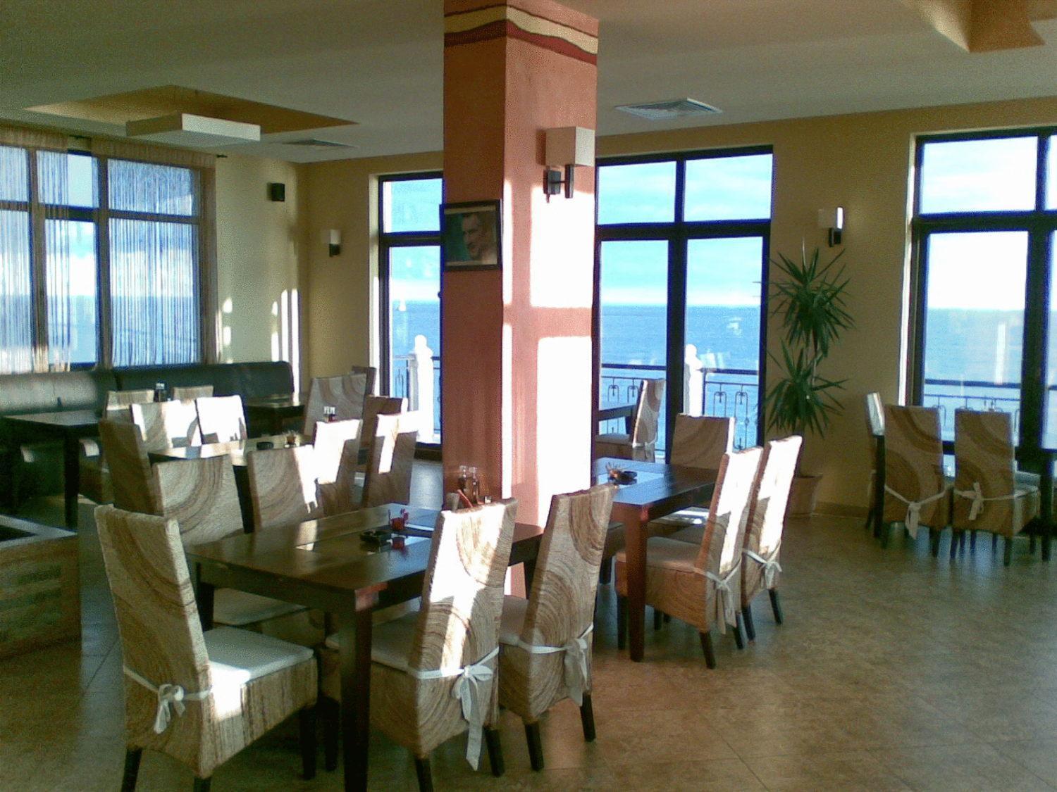At The American'S Hotel Pomorie Extérieur photo